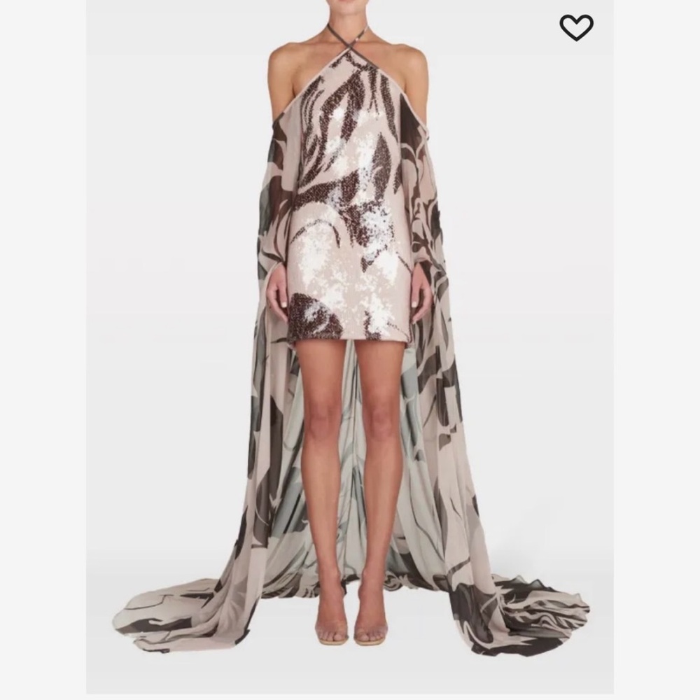 Silvia Tcherassi Kavya Dress
Sequin Halter Dress w/ Cape
Fits 4/6
Still in box.